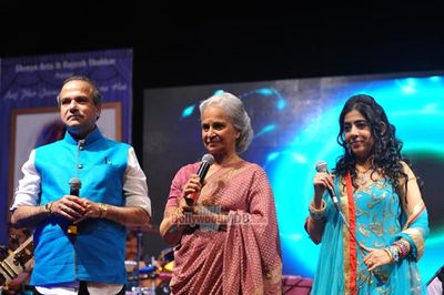 Singer Sanjeevani Bhelande gives musical tribute to Waheeda Rehman
