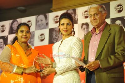 Priyanka Chopra promotes 'Mary Kom' with Tata salt campaign