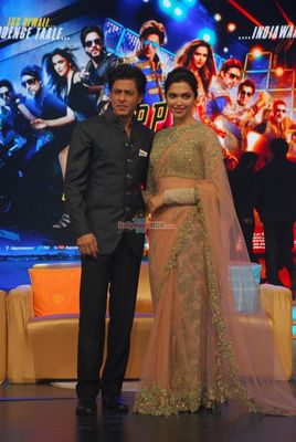 Bollywood stars at the music launch of 'Happy New Year'