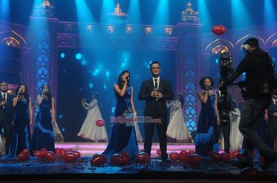 Bollywood stars at the music launch of 'Happy New Year'