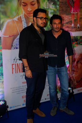 Dinesh Vijan hosts party to celebrate the success of 'Finding Fanny'