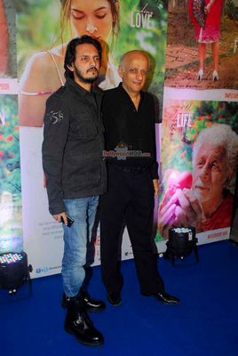 Dinesh Vijan hosts party to celebrate the success of 'Finding Fanny'