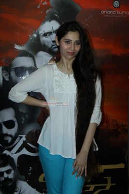 The lead star-cast at film 'Desi Kattey' press meet