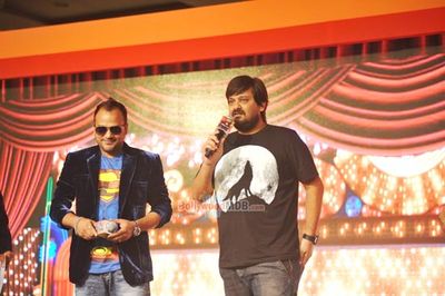 Shahid Kapoor, Shraddha Kapoor and Sajid Wajid at the launch of Club Samsung