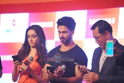Shahid Kapoor, Shraddha Kapoor and Sajid Wajid at the launch of Club Samsung