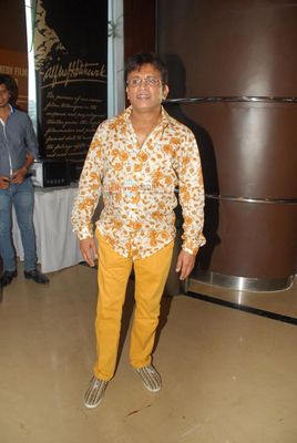 'The Shaukeens' star cast launches the trailer