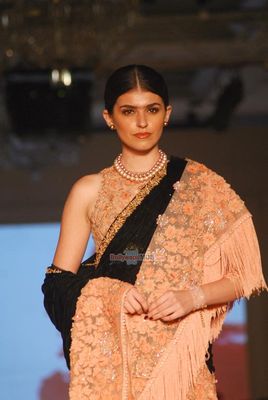 Sonakshi Sinha walks the ramp for Tarun Tahiliani