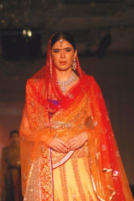 Sonakshi Sinha walks the ramp for Tarun Tahiliani