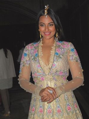 Sonakshi Sinha walks the ramp for Tarun Tahiliani