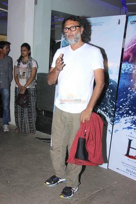 Bollywood ladies attend the special screening of film 'Haider'