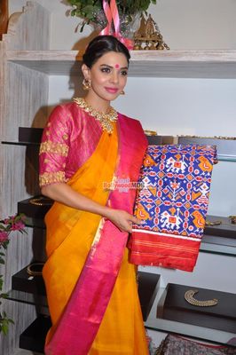 Sara Loren at the launch Vedaa contemporary weaves store in Juhu, Mumbai