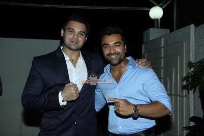 Mahakshay Chakraborty and Evelyn Sharma at the trailer launch of film 'Ishqedarriyaan'