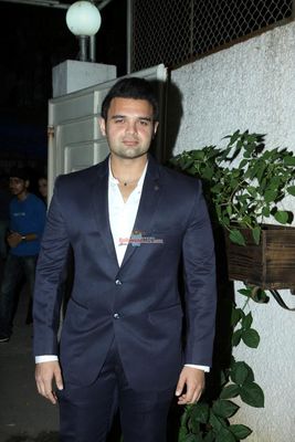Mahakshay Chakraborty and Evelyn Sharma at the trailer launch of film 'Ishqedarriyaan'