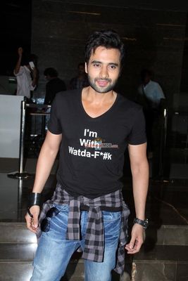 Arshad Warsi, Jackky Bhagnani at the trailer launch of film 'Welcome 2 Karachi'