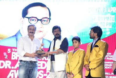 Bolly Celebs at Dr Ambedkar Awards 2015