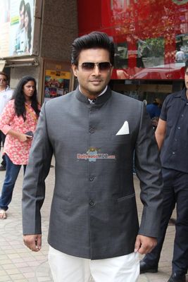 Kangana Ranaut, R. Madhavan at the trailer launch of film 'Tanu Weds Manu Returns'