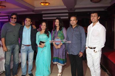 Sonu Nigam, Suresh Wadkar, Talat Aziz among music industry celebs at the launch of the Indian Karaoke League (IKL)