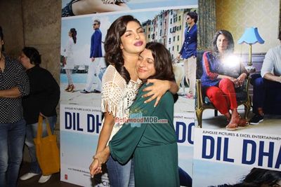 Anil Kapoor, Priyanka Chopra, Ranveer Singh, Shefali Shah at film 'Dil Dhadakne Do' trailer launch