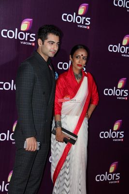 Bollywood Celebs dazzles at Colors Leadership Awards 2015