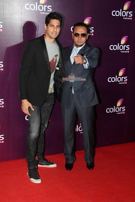 Bollywood Celebs dazzles at Colors Leadership Awards 2015