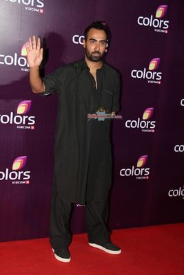 Bollywood Celebs dazzles at Colors Leadership Awards 2015
