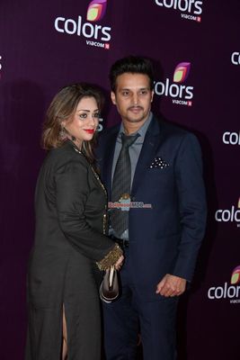 Bollywood Celebs dazzles at Colors Leadership Awards 2015