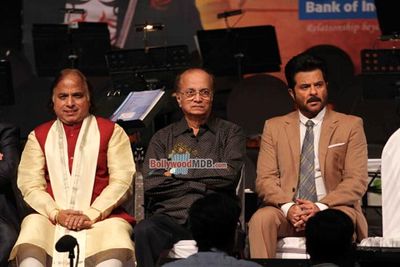 Anil Kapoor and Dilip Prabhavalkar honoured at Master Dinanath Mangeshkar Awards