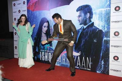 Evelyn Sharma and Mimoh Chakraborty at film 'Ishqedarriyaan' Music Launch