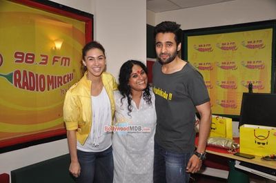 Jackky Bhagnani and Lauren Gottlieb promote film 'Welcome 2 Karachi' at Radio Mirchi FM Studios