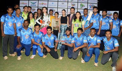 Urvashi Rautela, Evelyn Sharma, Mahakshay Chakraborty at the 'Twister Mitsui Shoji T-20 League Season-5'