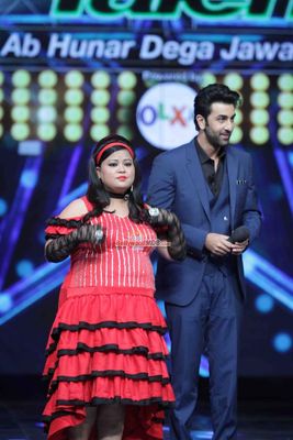 Ranbir Kapoor, Anushka Sharma, Karan Johar promote film 'Bombay Velvet'