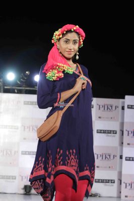 Deepika Padukone, Irrfan Khan, Shoojit Sircar at the showcase of Melange by Lifestyle's 'Piku' inspired ethnic collection