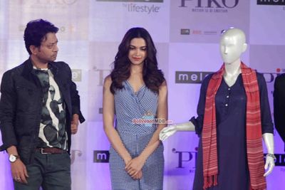 Deepika Padukone, Irrfan Khan, Shoojit Sircar at the showcase of Melange by Lifestyle's 'Piku' inspired ethnic collection