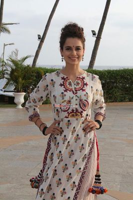 Kangana Ranaut and R. Madhavan Promote Film 'Tanu Weds Manu Returns'
