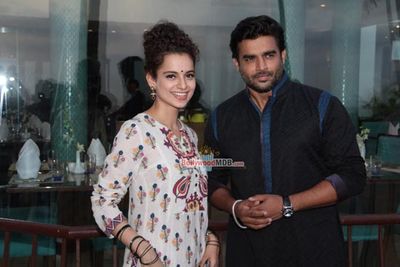 Kangana Ranaut and R. Madhavan Promote Film 'Tanu Weds Manu Returns'
