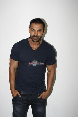 John Abraham, Anil Kapoor Promote film 'Welcome Back' at Fever 104 FM