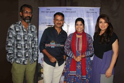 Tisca Chopra, Renuka Shahane and Umesh Kulkarni during the media interaction of Marathi film 'Highway'