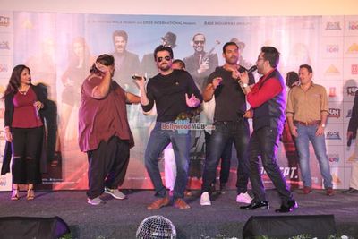 John Abraham, Anil Kapoor & Mika Singh at the Song Launch of film 'Welcome Back'