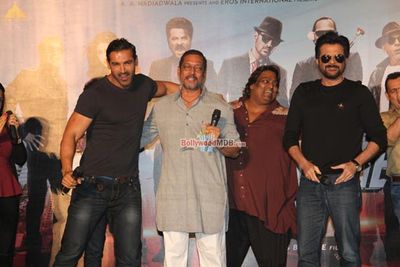 John Abraham, Anil Kapoor & Mika Singh at the Song Launch of film 'Welcome Back'