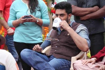 Abhishek Bachchan and Rishi Kapoor Promote Film 'All Is Well'