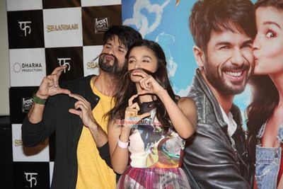Shahid Kapoor, Alia Bhatt, Karan Johar, Vikas Bahl at the Trailer Launch of 'Shaandaar'
