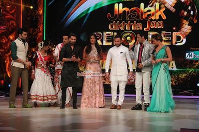 Saif Ali Khan & Katrina Kaif Promote Film 'Phantom' On The Sets Of 'Jhalak Dikhhla Jaa'