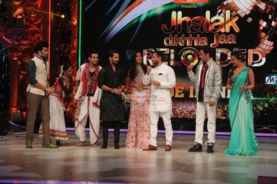 Saif Ali Khan & Katrina Kaif Promote Film 'Phantom' On The Sets Of 'Jhalak Dikhhla Jaa'