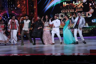Saif Ali Khan & Katrina Kaif Promote Film 'Phantom' On The Sets Of 'Jhalak Dikhhla Jaa'
