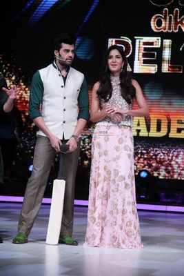 Saif Ali Khan & Katrina Kaif Promote Film 'Phantom' On The Sets Of 'Jhalak Dikhhla Jaa'
