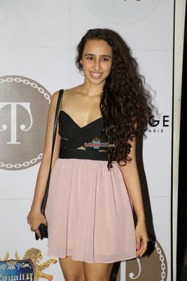 Hot Bollywood Celebs at Rocky S party