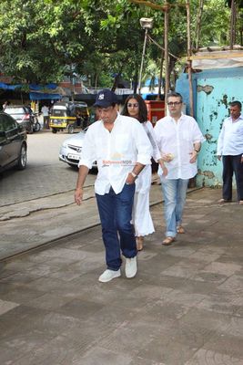 Bollywood Celebs at prayer meet of Shraddha Kapoor's maternal grand father