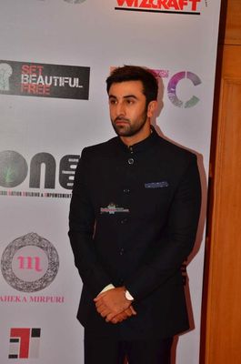 Vivek Oberoi & Ranbir Kapoor at Set Beautiful Free Event at Trident