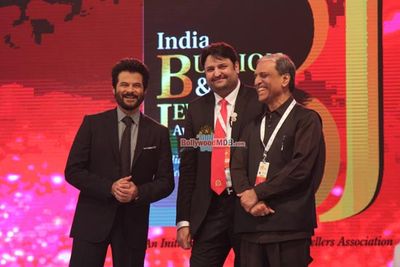 Sunny Leone, Anil Kapoor, Raveena Tandon, Vidyut Jamwal at the India Bullion and Jewellery Awards 2015