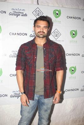 Bollywood and Page 3 Celebs at Evelyn Sharma's Christmas Fun Garage Sale
